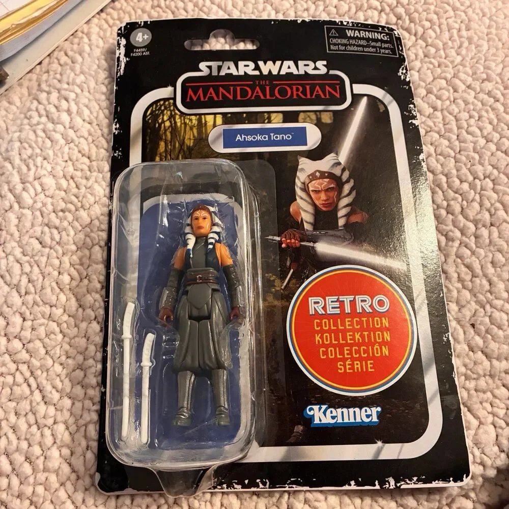 Star Wars the Mandalorian AHSOKA TANO Retro Collection By Kenner. NIB